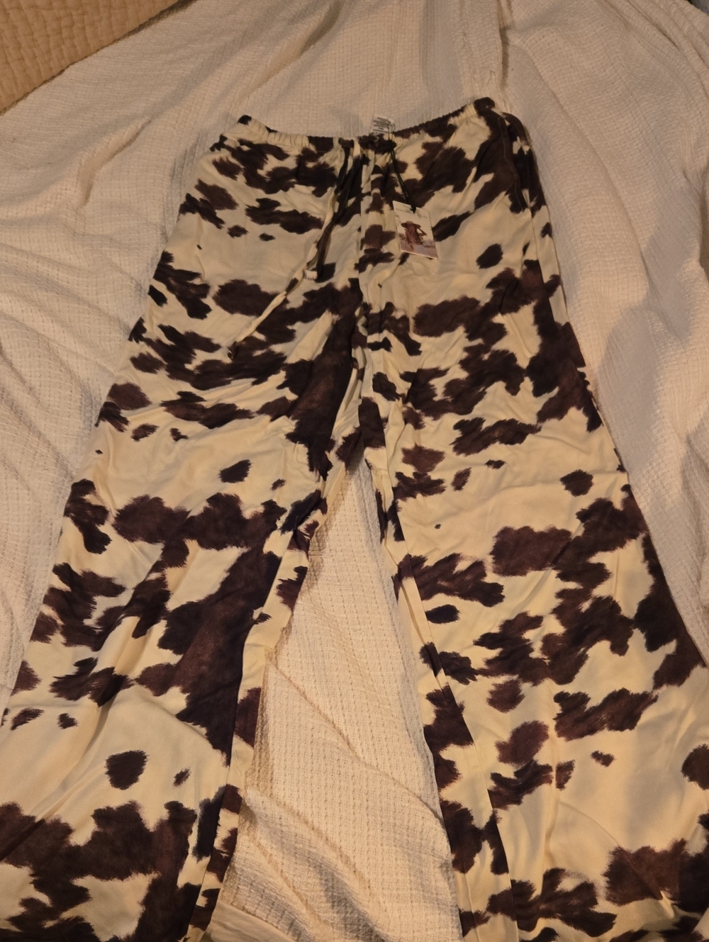 Sincerely Jules Cowprint Lounge Pants in Cream and Brown Size XS